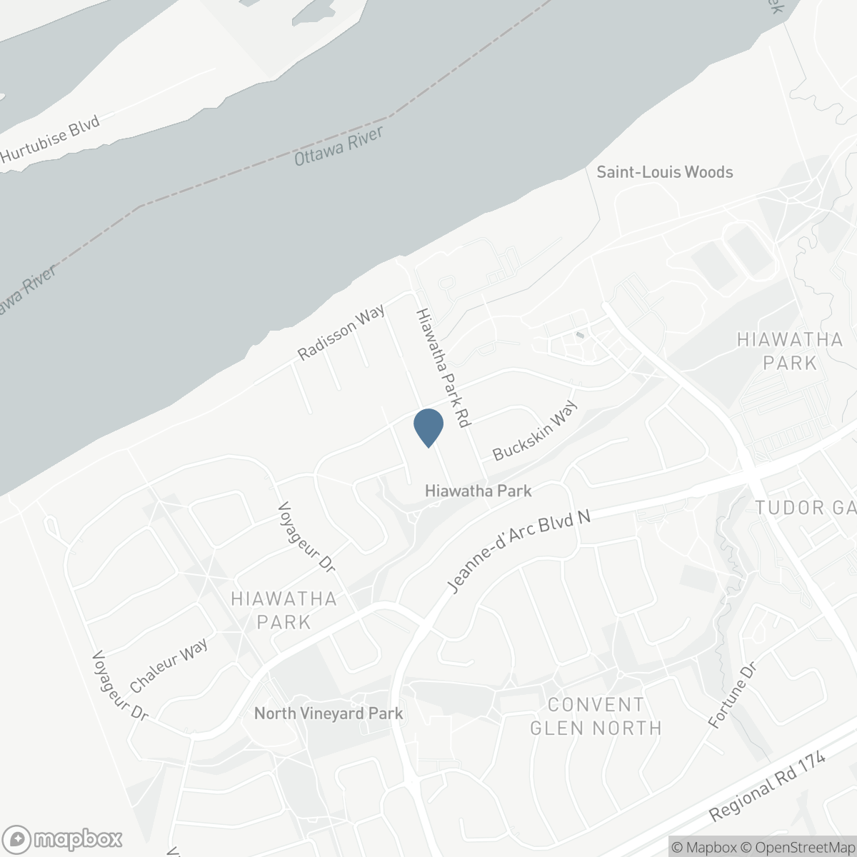 892 BEAUCHAMP AVENUE, Ottawa, Ontario K1C 3A7